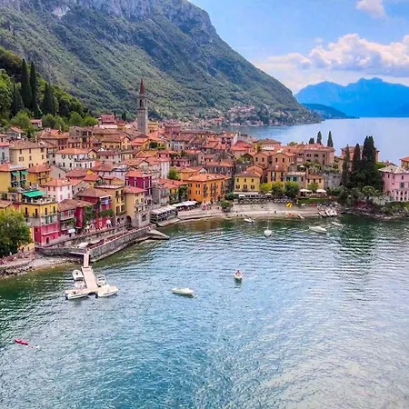 At The Lake * Acquaseria